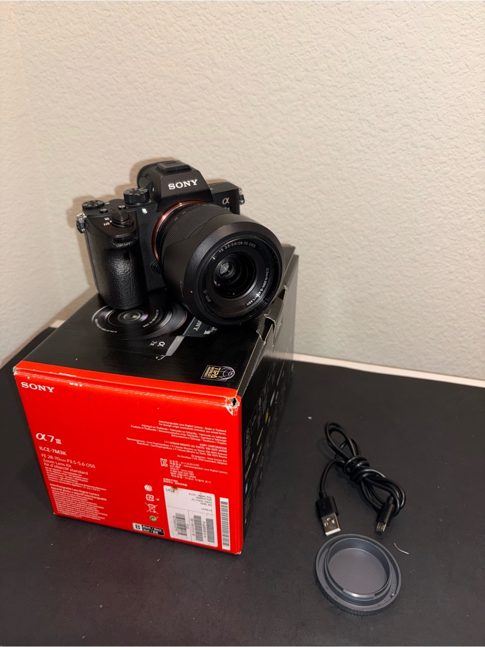 Sony Alpha A7 III Mirrorless Camera with FE 28-70mm F3.5-5.6 OSS